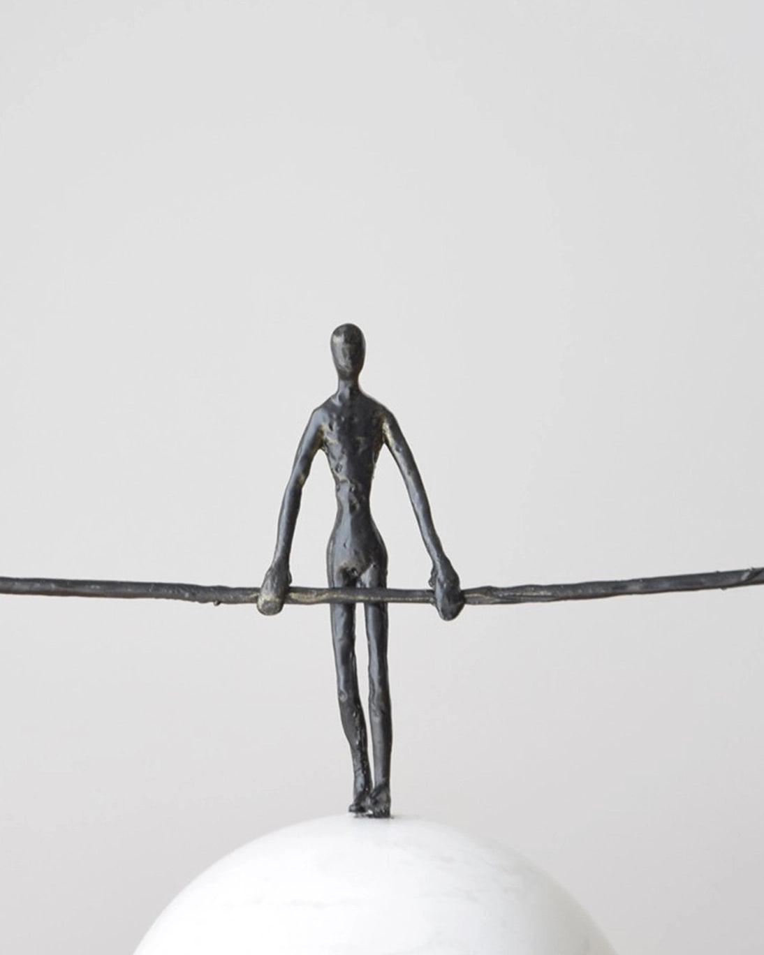Tightrope walker sculpture 21.5x11x20cm meta XVA02281