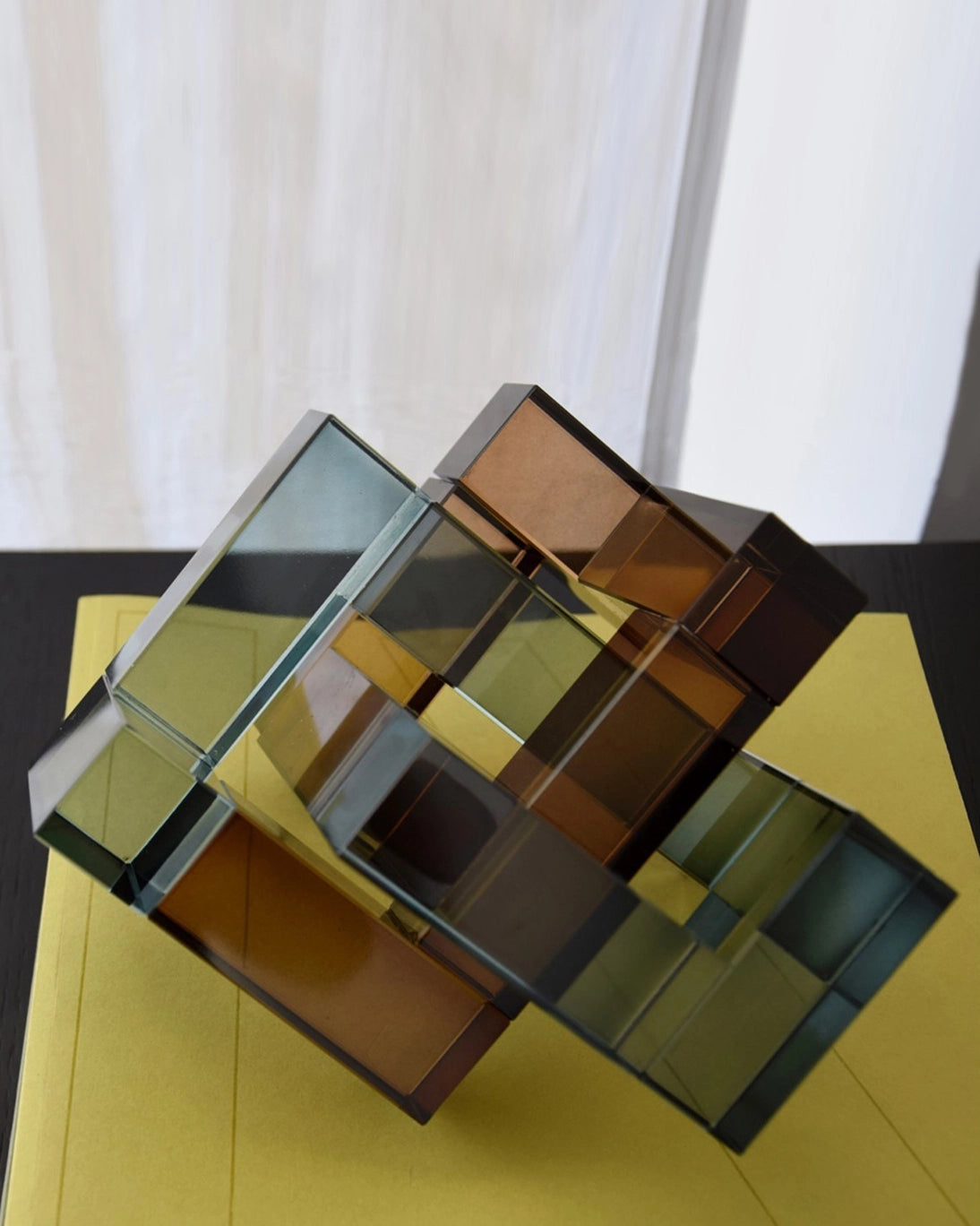 ESCULTURA DE CRISTAL 25X15X15CM