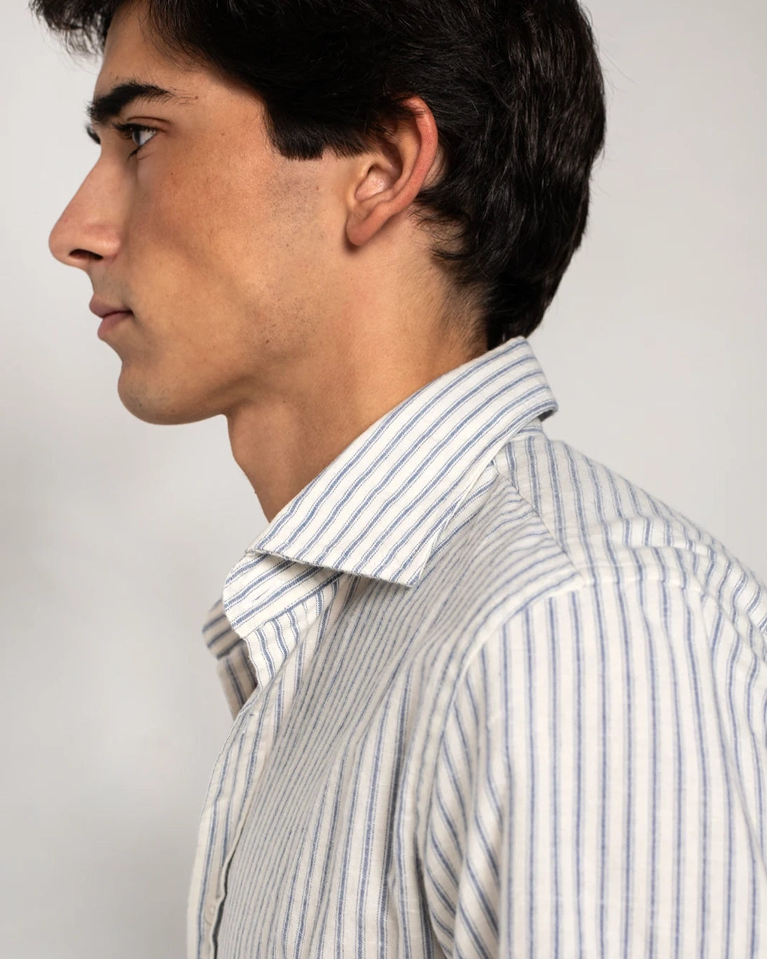 CAMISA DE RAYAS AZULES