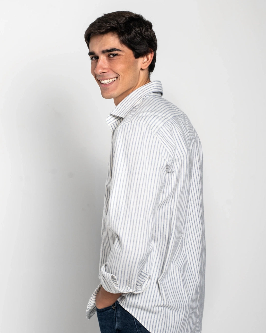 CAMISA DE RAYAS AZULES