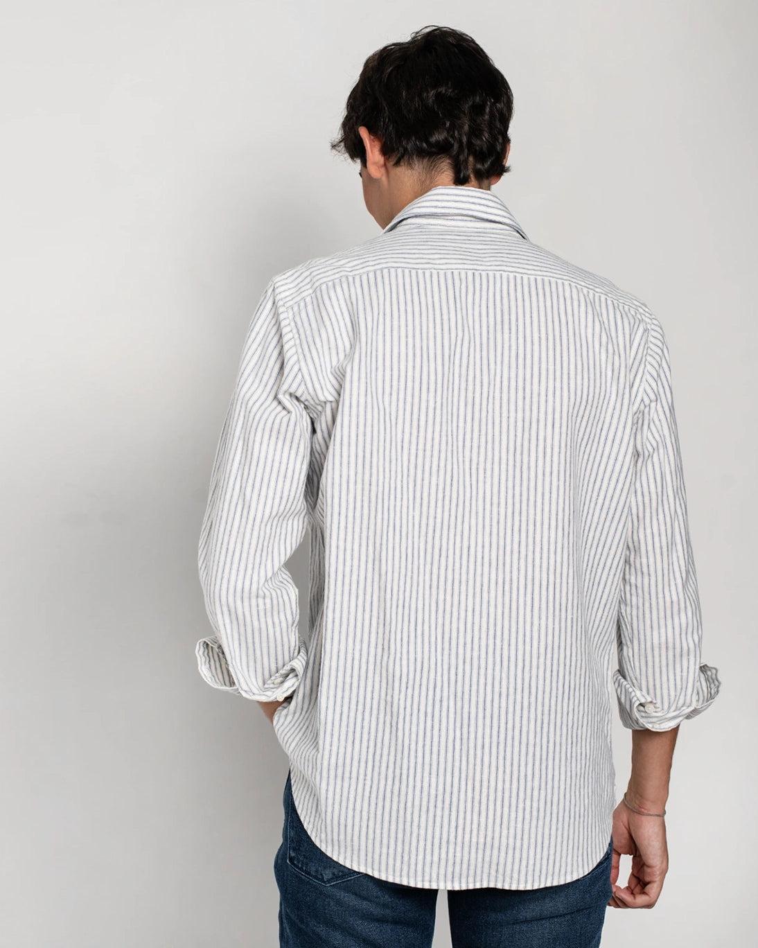 CAMISA DE RAYAS AZULES