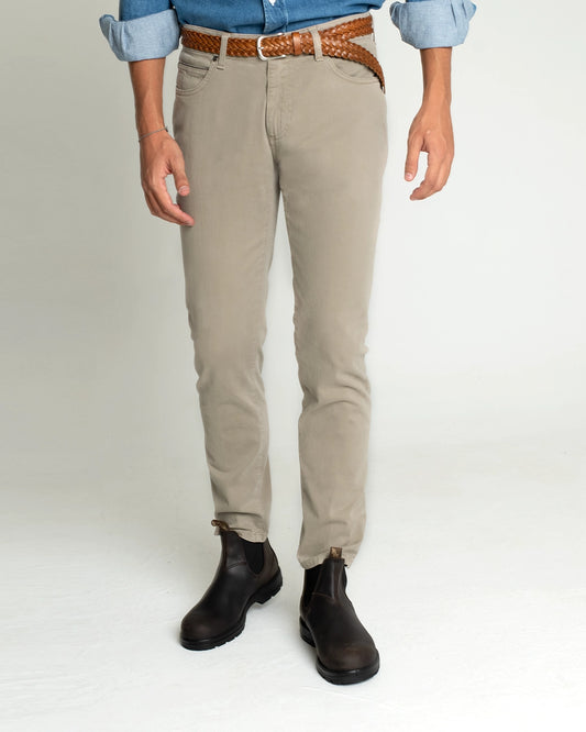 PANTALÓN 5 BOLSILLOS TOPO