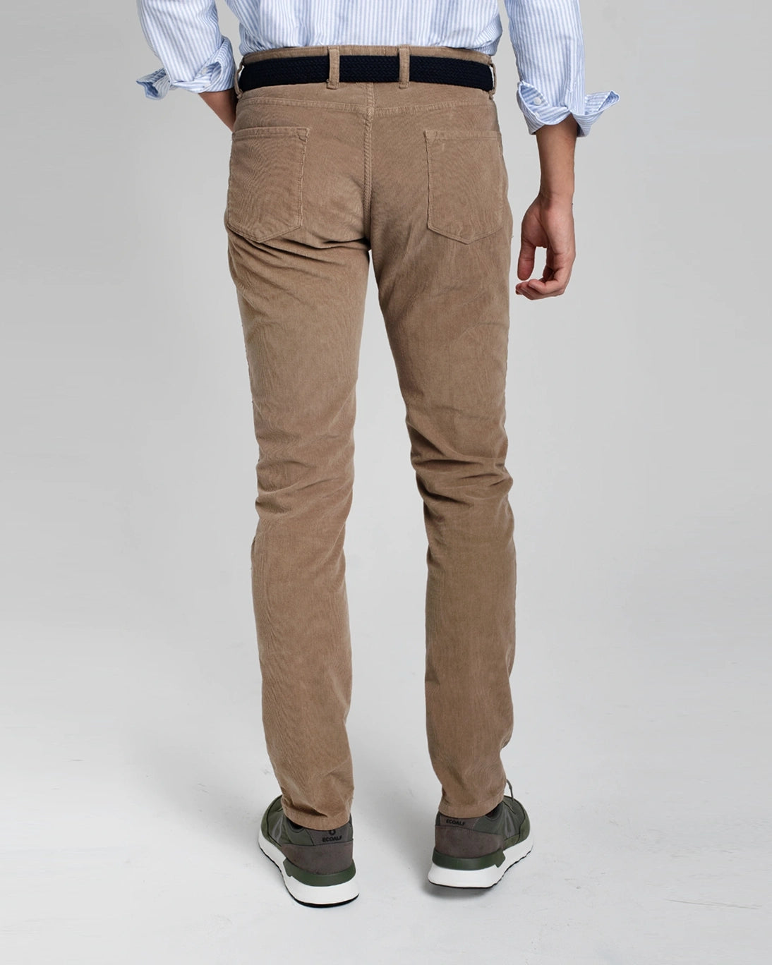 PANTALÓN 5 BOLSILLOS PANA MARRÓN