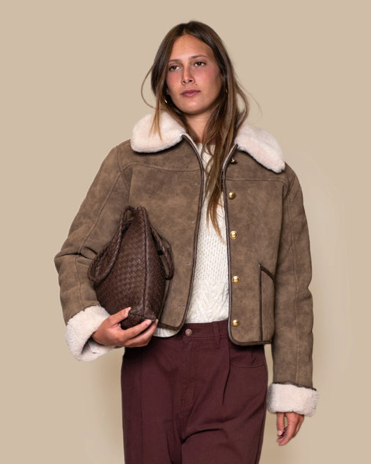 Chaquetón East de la marca Suncoo.