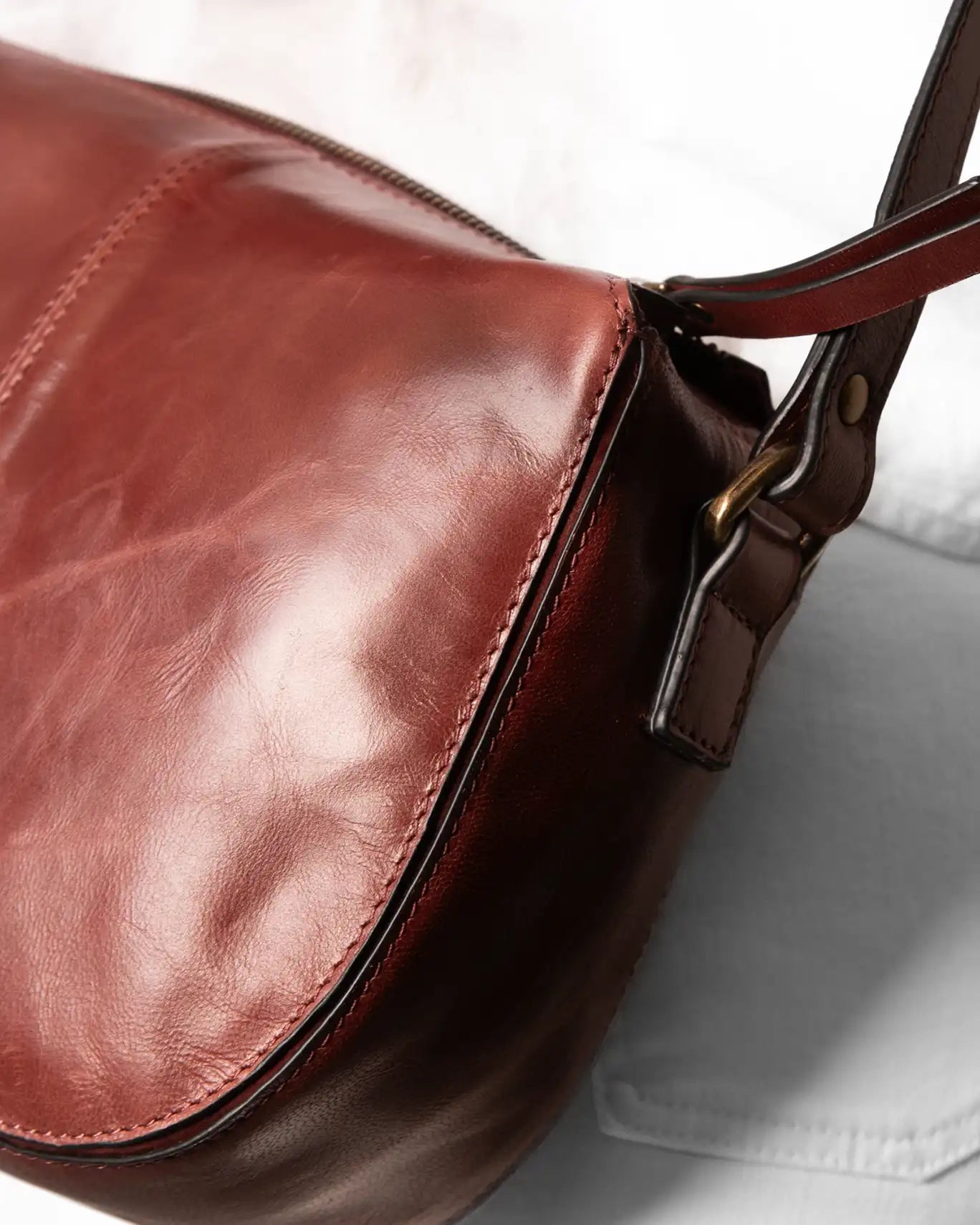 BOLSO BANDOLERA FELIPPA