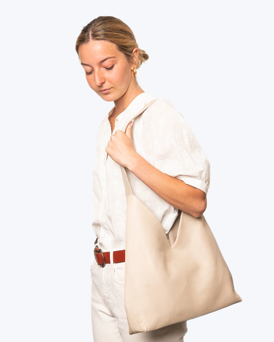 Bolso de piel color hueso de Naterra