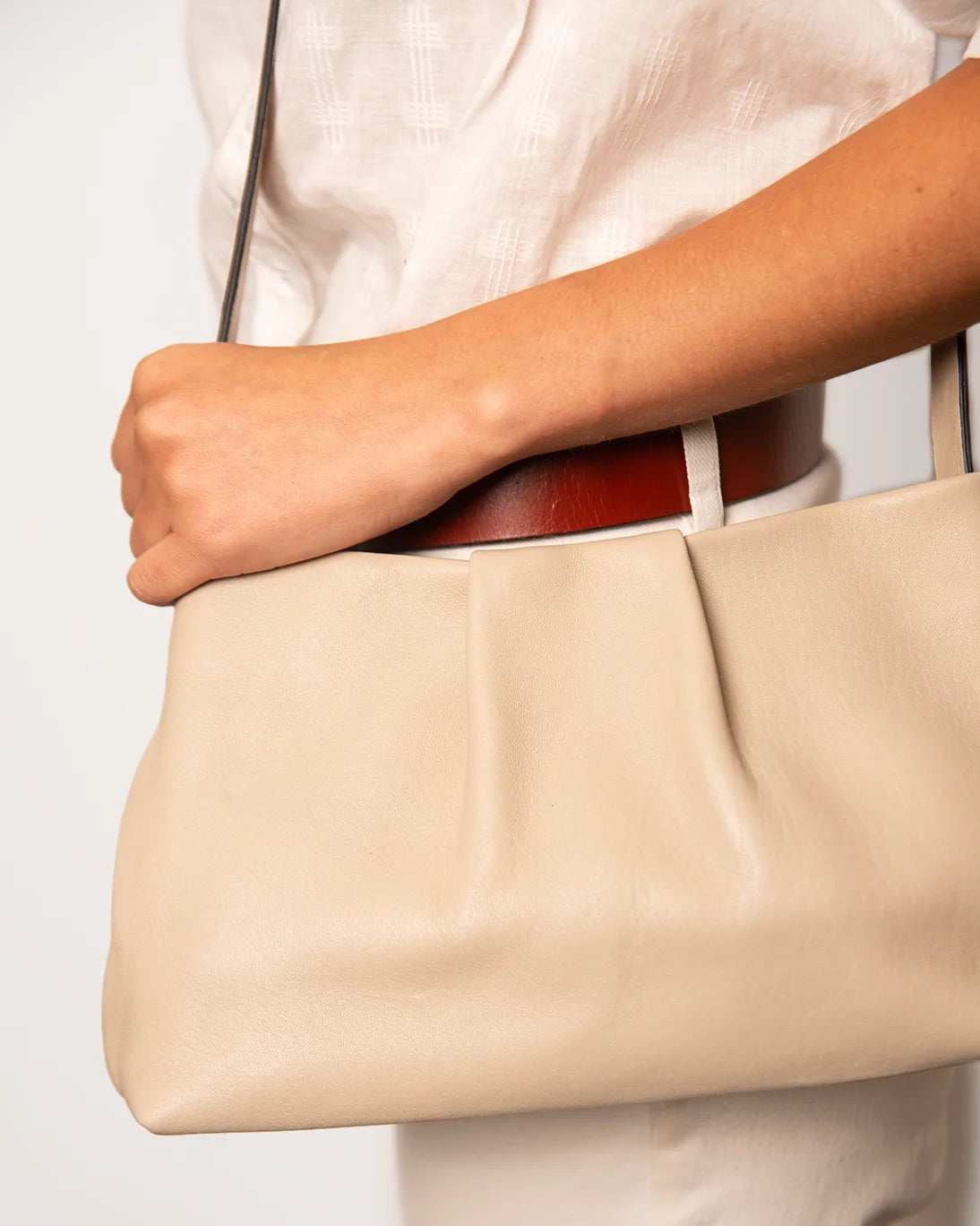 LEATHER BAG