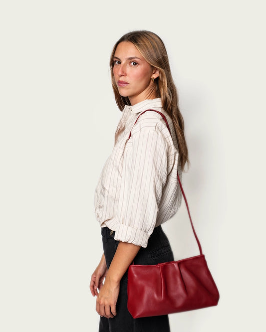 BOLSO DE PIEL BURDEOS