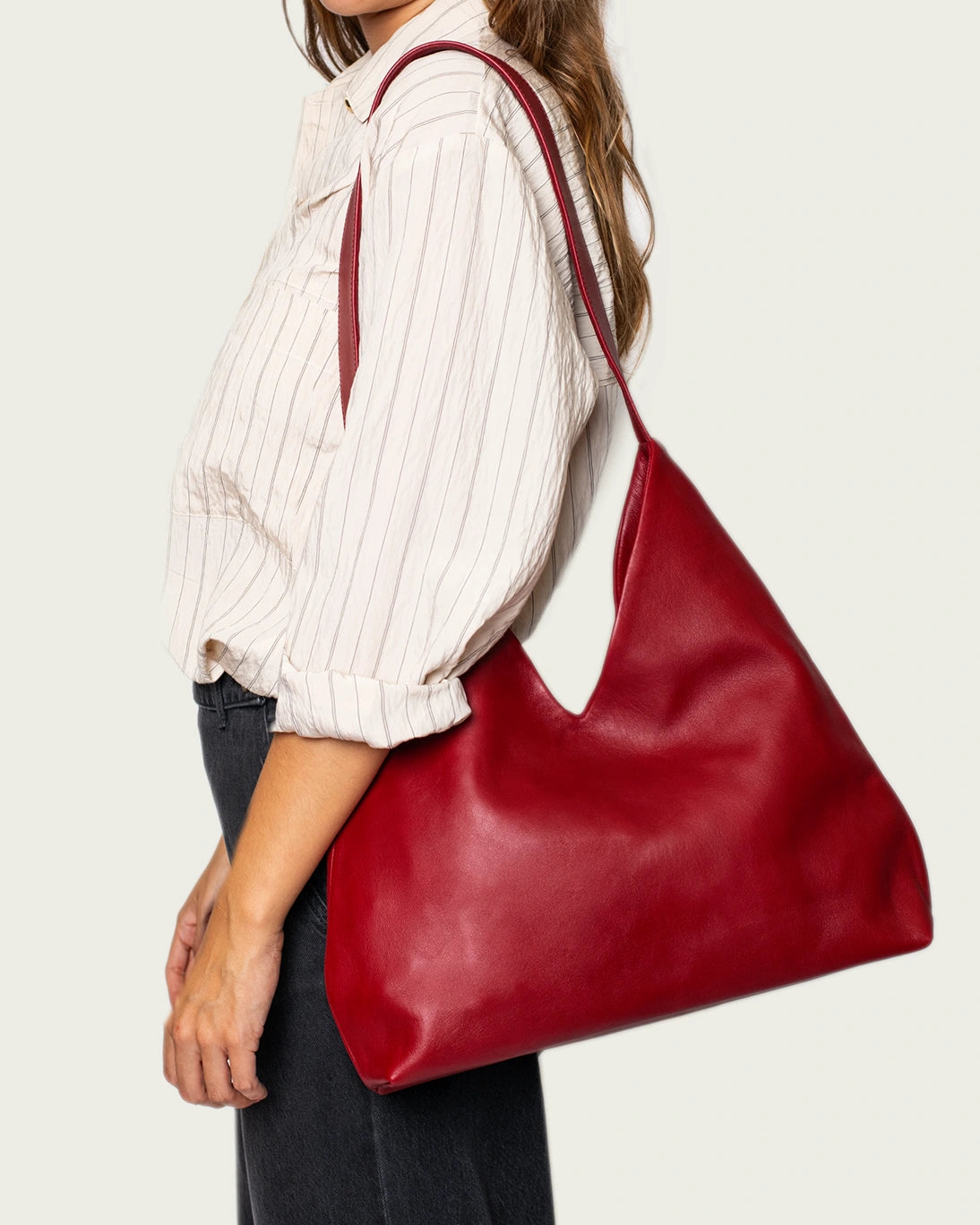 BURGUNDY LEATHER BAG