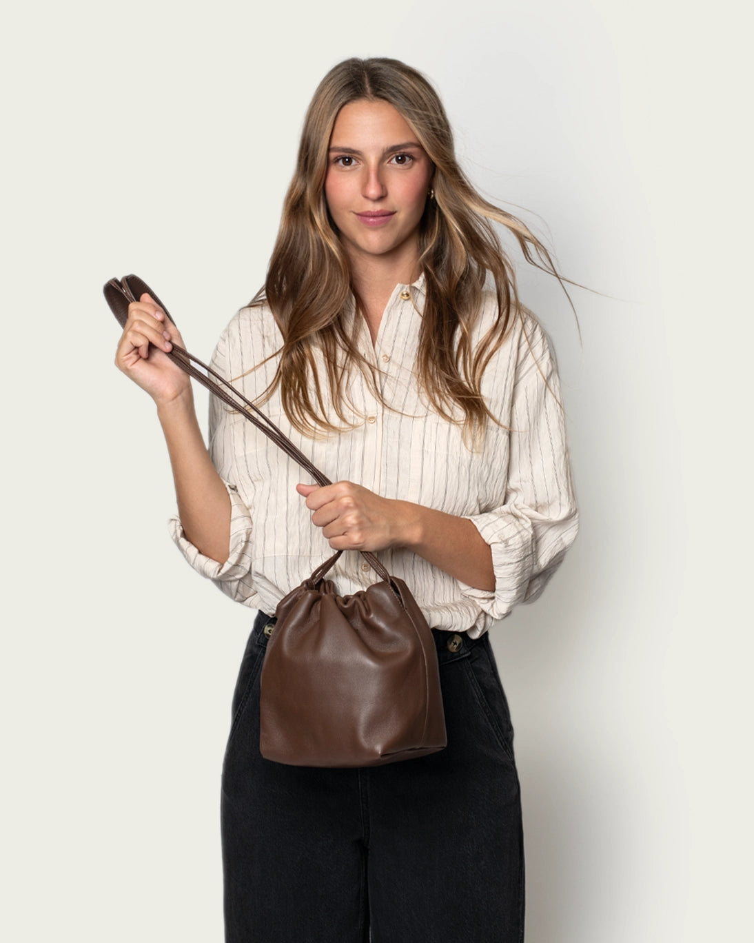 CHOCOLATE LEATHER BAG
