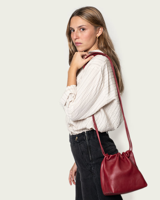 BOLSO DE PIEL BURDEOS 30X20CM