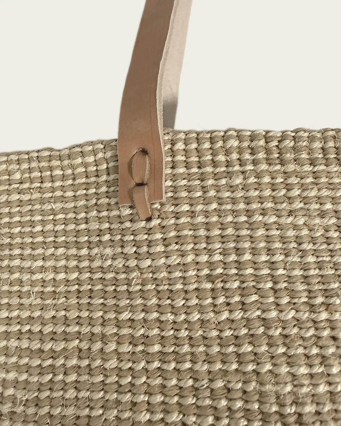 KIONDO BAG NATURAL MAJANI