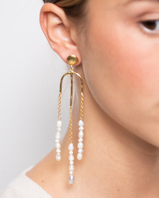 Long earring apia MBP00811