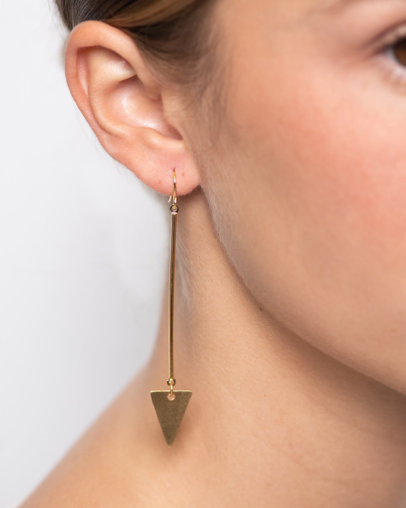 PENDIENTES LARGO TRIANGULO