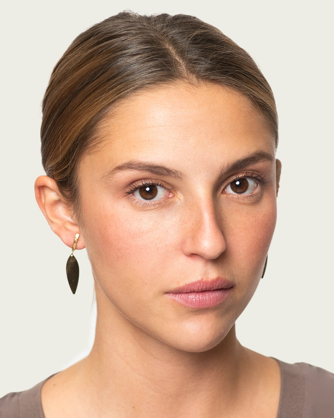 PENDIENTES HOJA LARGA
