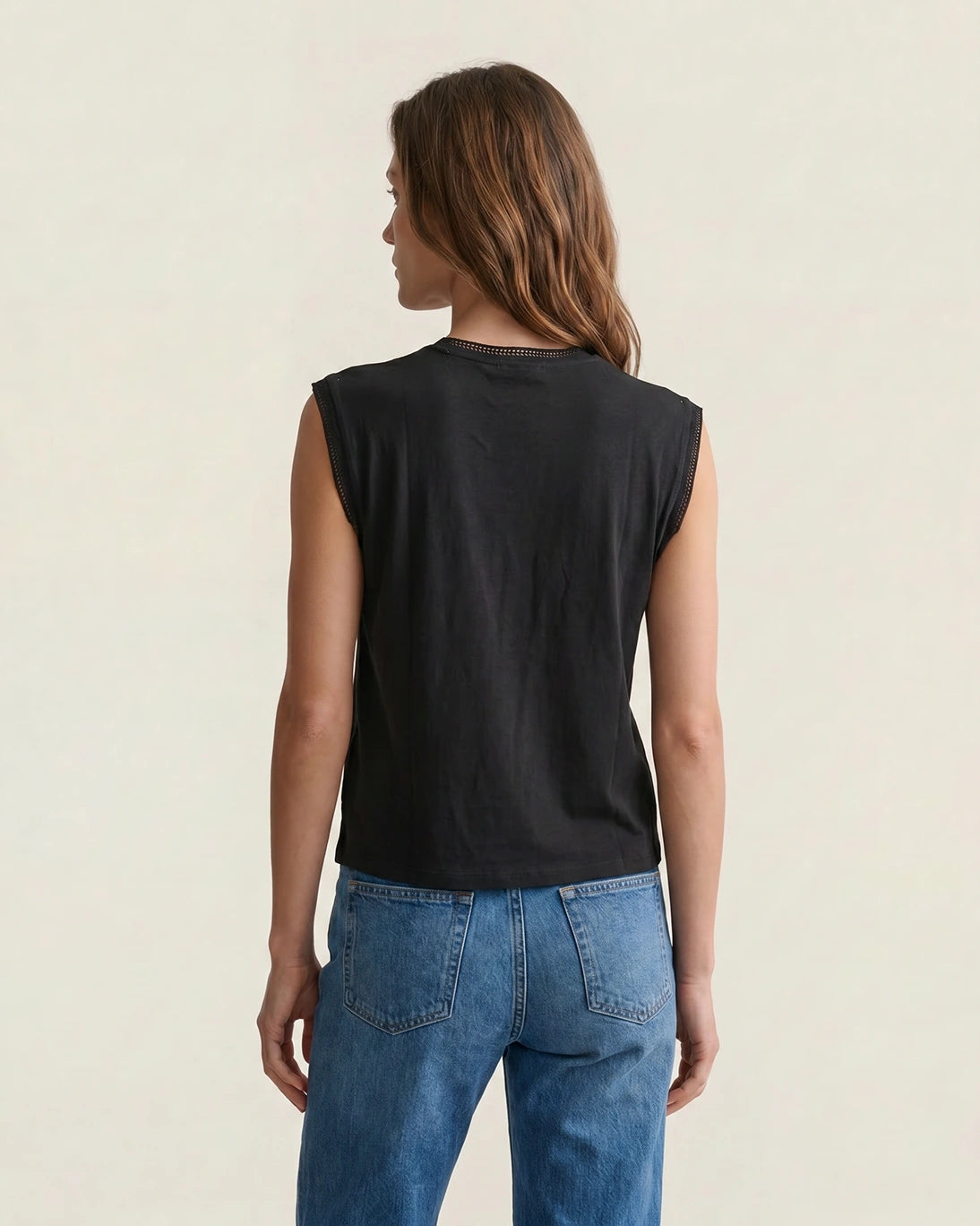 WALLACE BLACK T-SHIRT