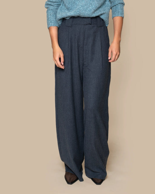 Pantalón Jody de la marca Suncoo.