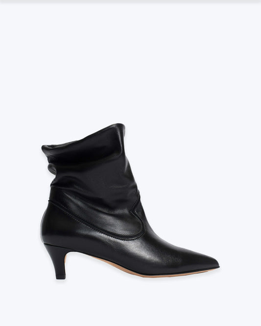 Botín negro Hicha de Aanonymous.