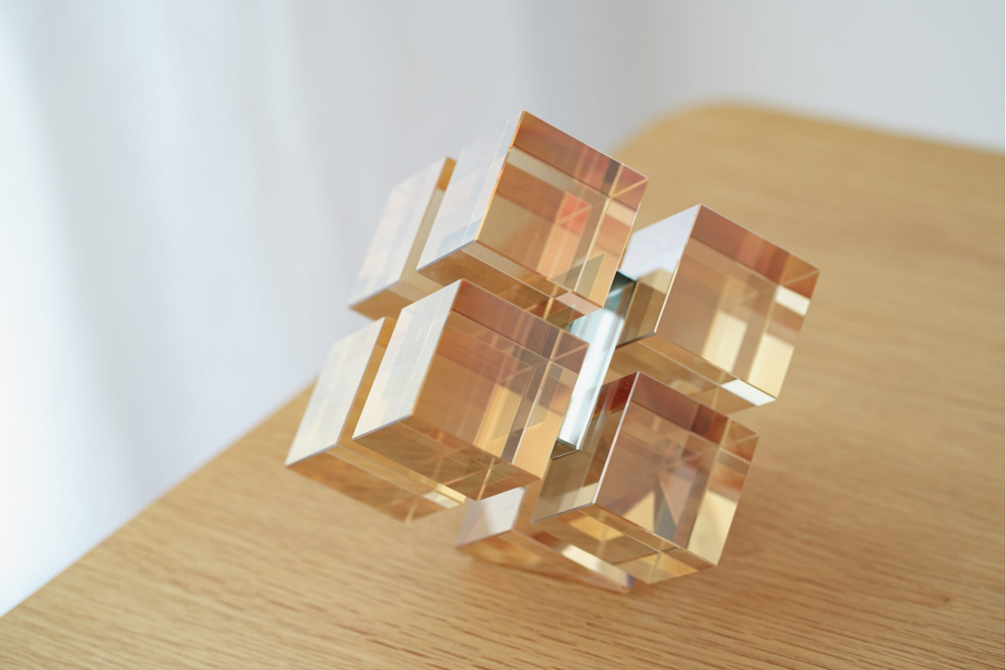 CRYSTAL SCULPTURE 9.59.5X9.5 CM