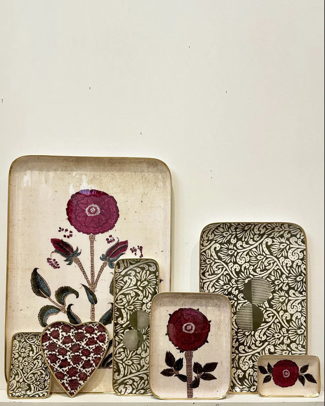 BANDEJA ESMALTADA PIVOINE 20X25CM