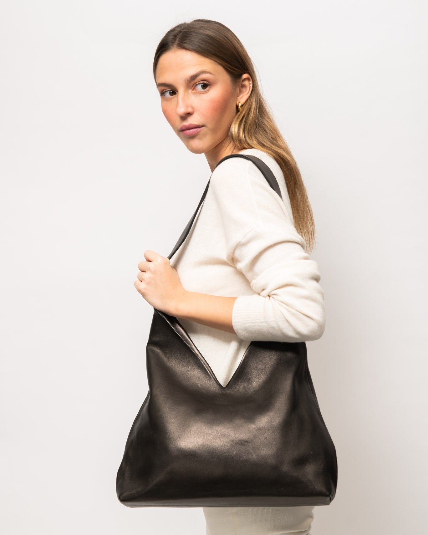 LEATHER BAG