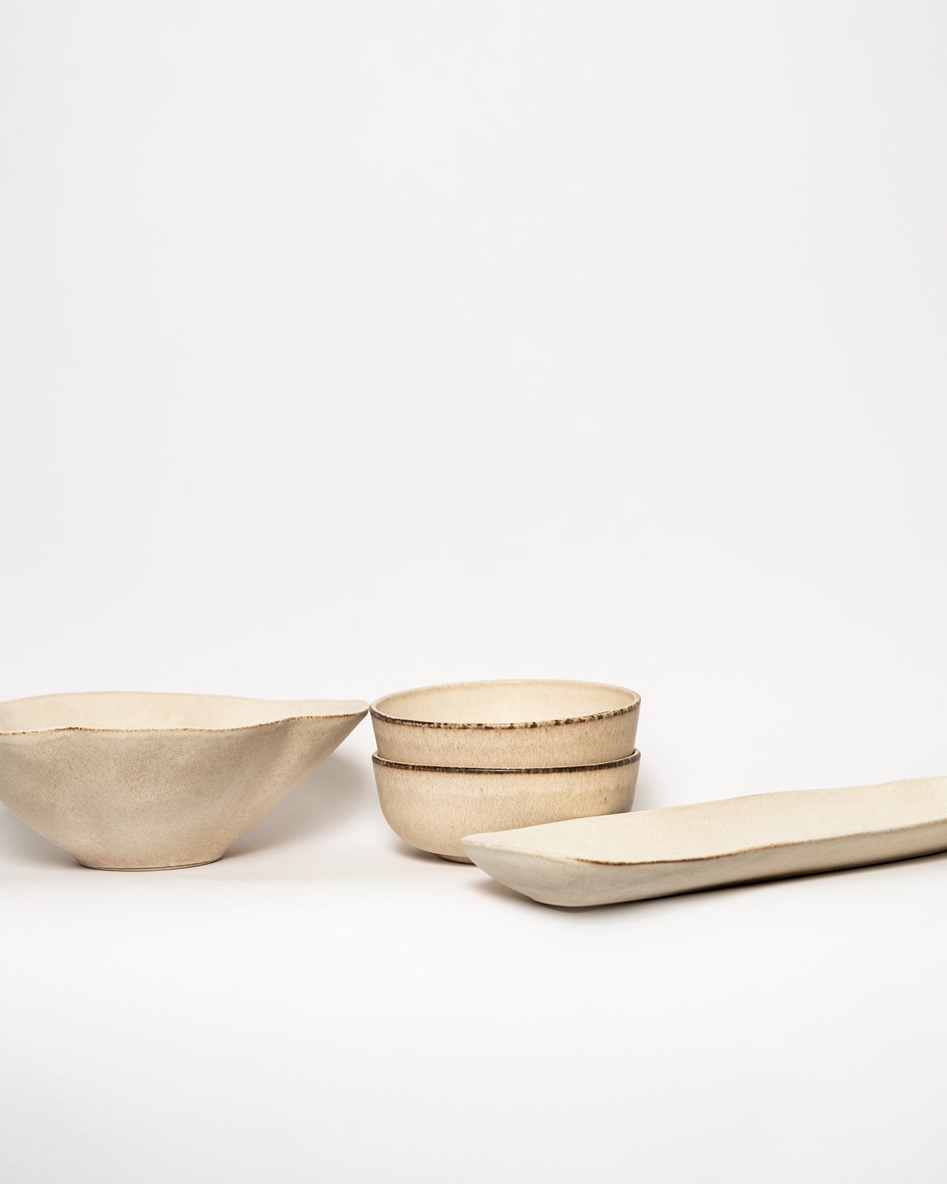 WAVY SALAD BOWL 28CM