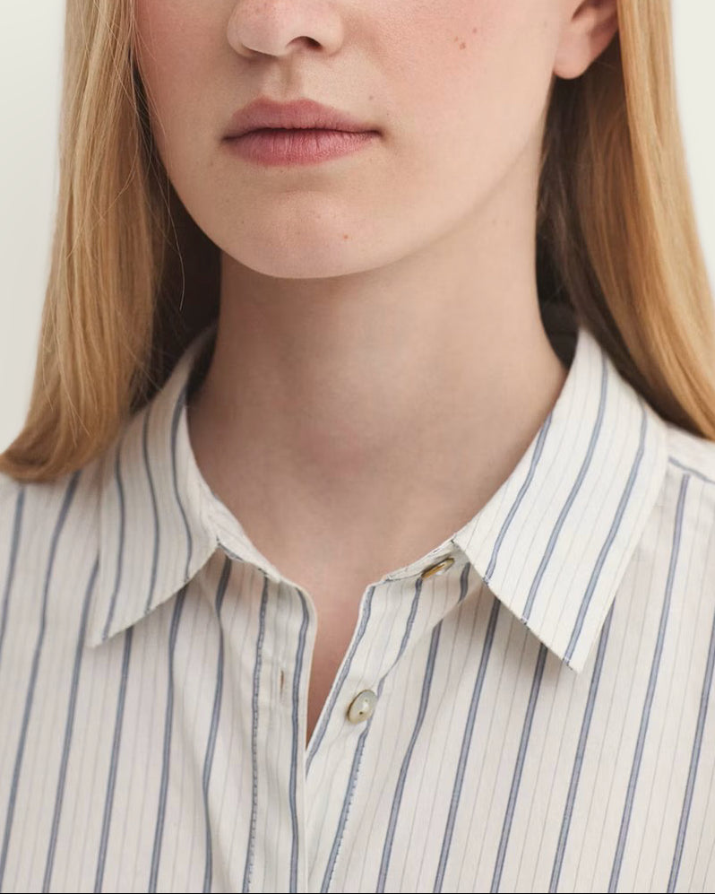 CAMISA RAYAS BLANCAS