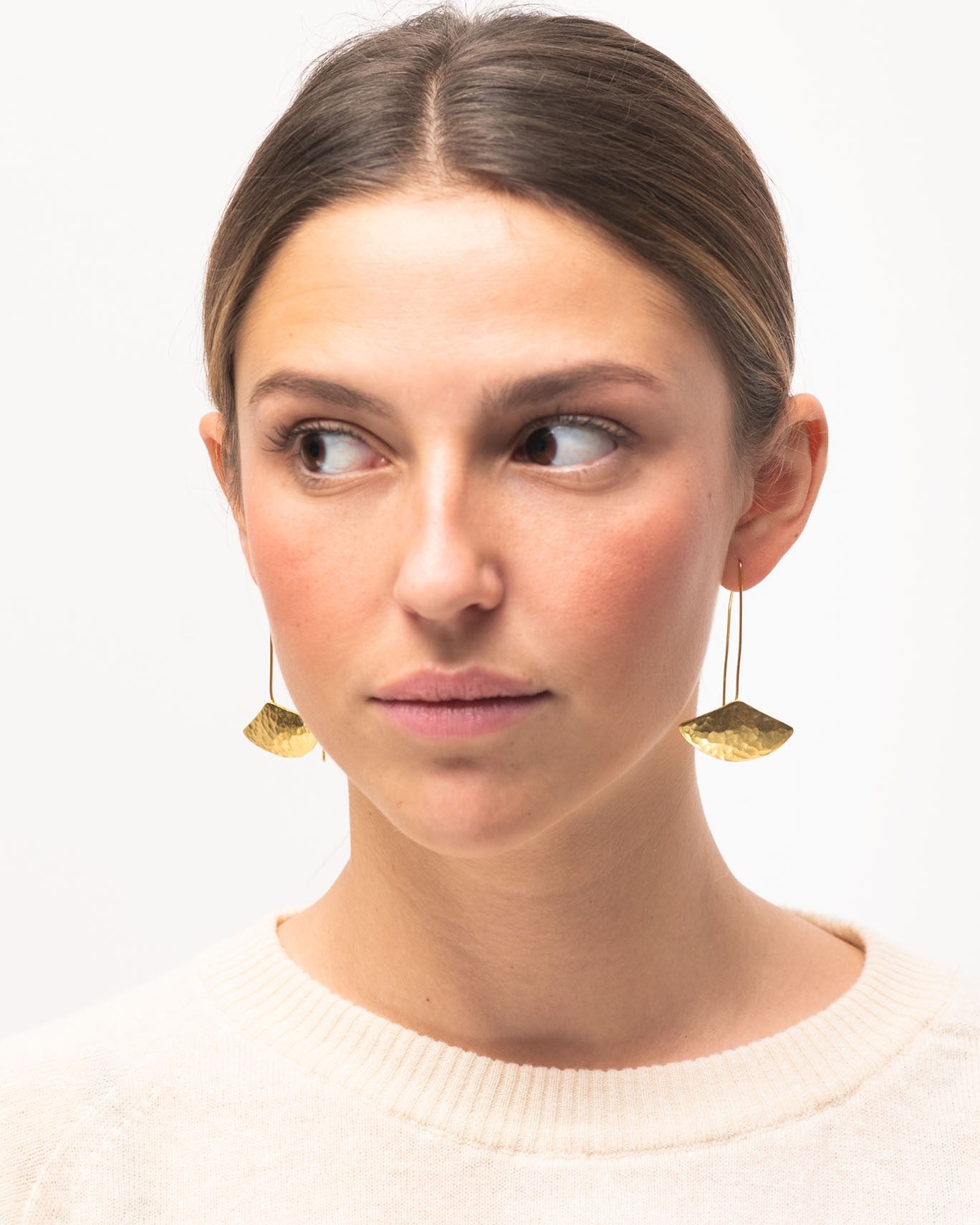 LONG EARRING