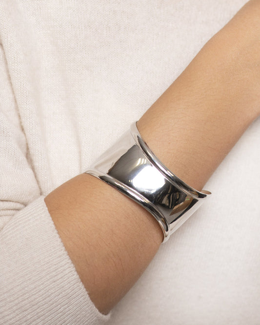 Wide apia bracelet MBD00159