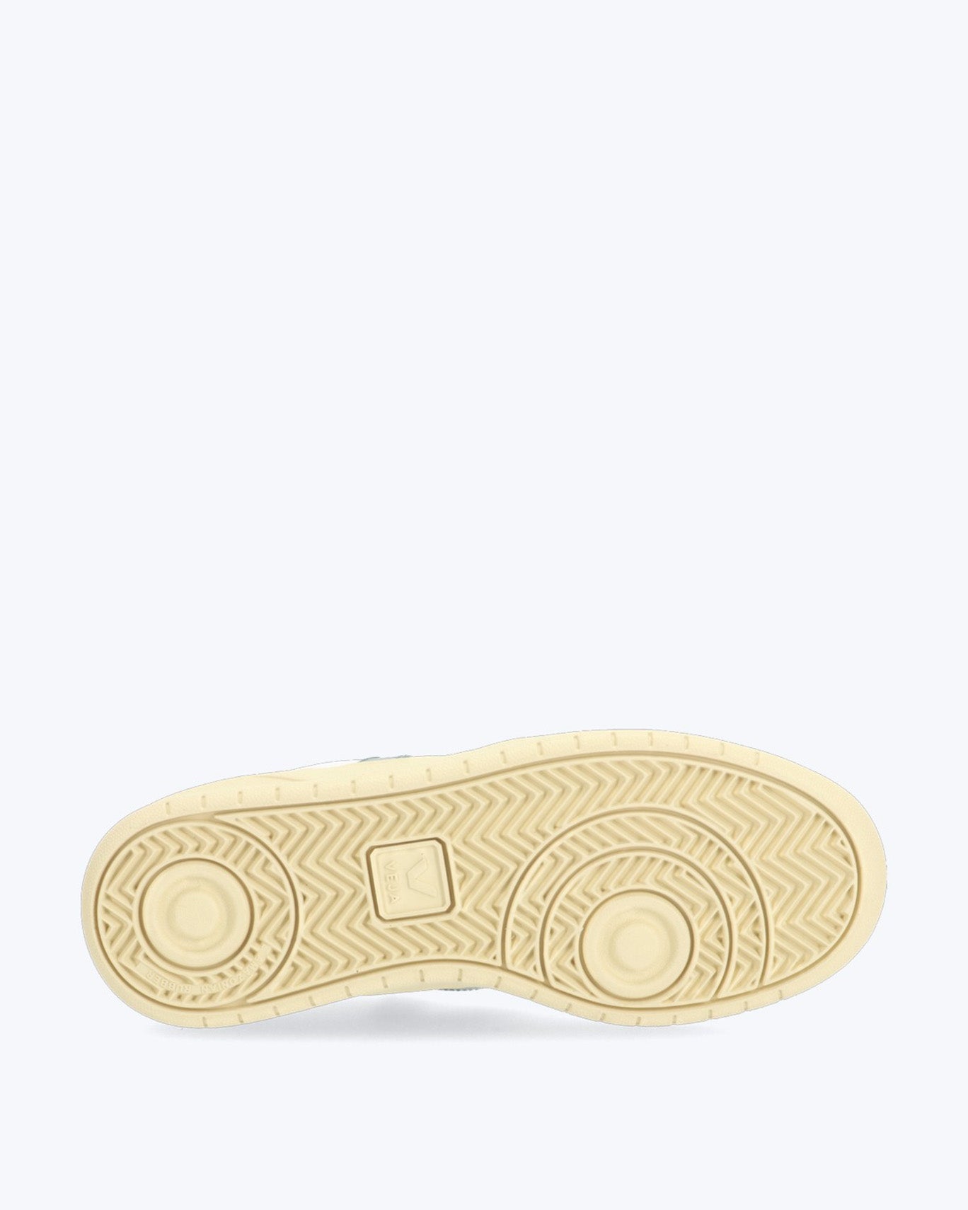 V-10 CWL SNEAKERS