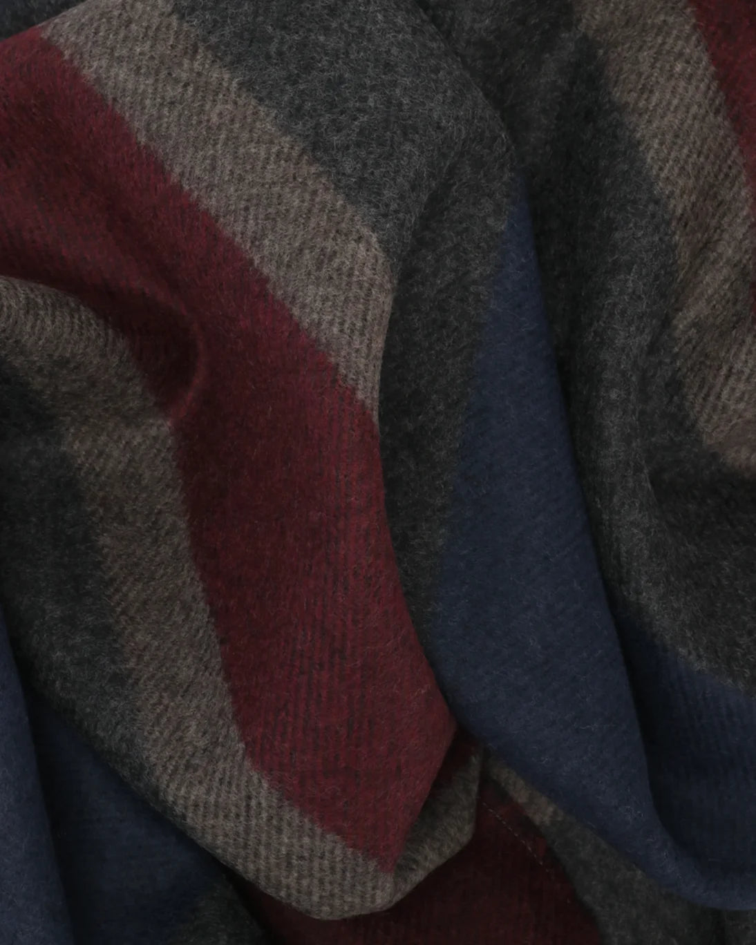 BUFANDA AZUL, BURDEOS Y GRIS