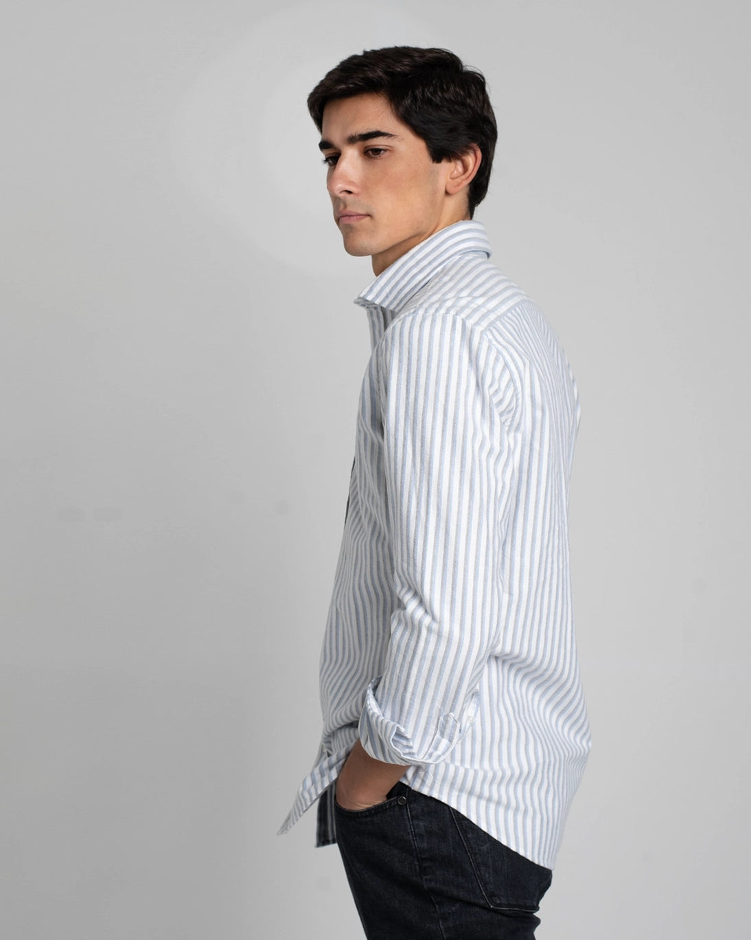 CAMISA BLANCA CON DOBLE RAYA