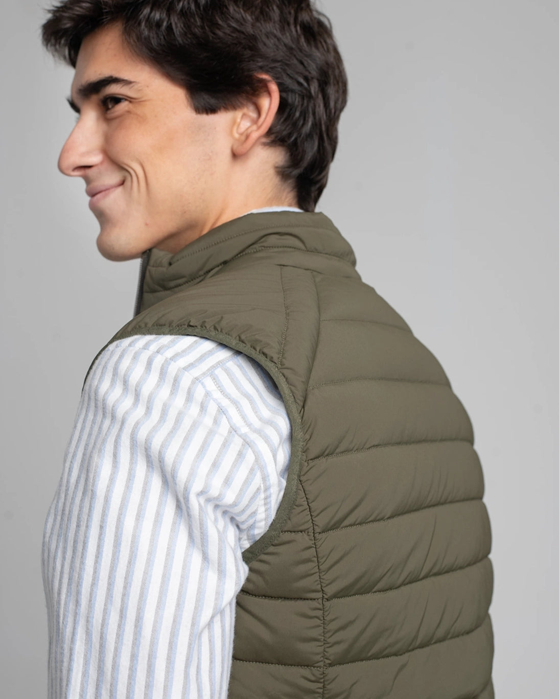 Chaleco plumas hombre HCE00001