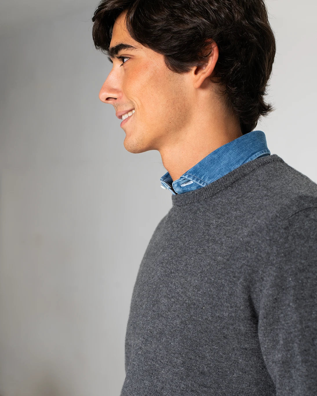 JERSEY CUELLO CAJA GRIS