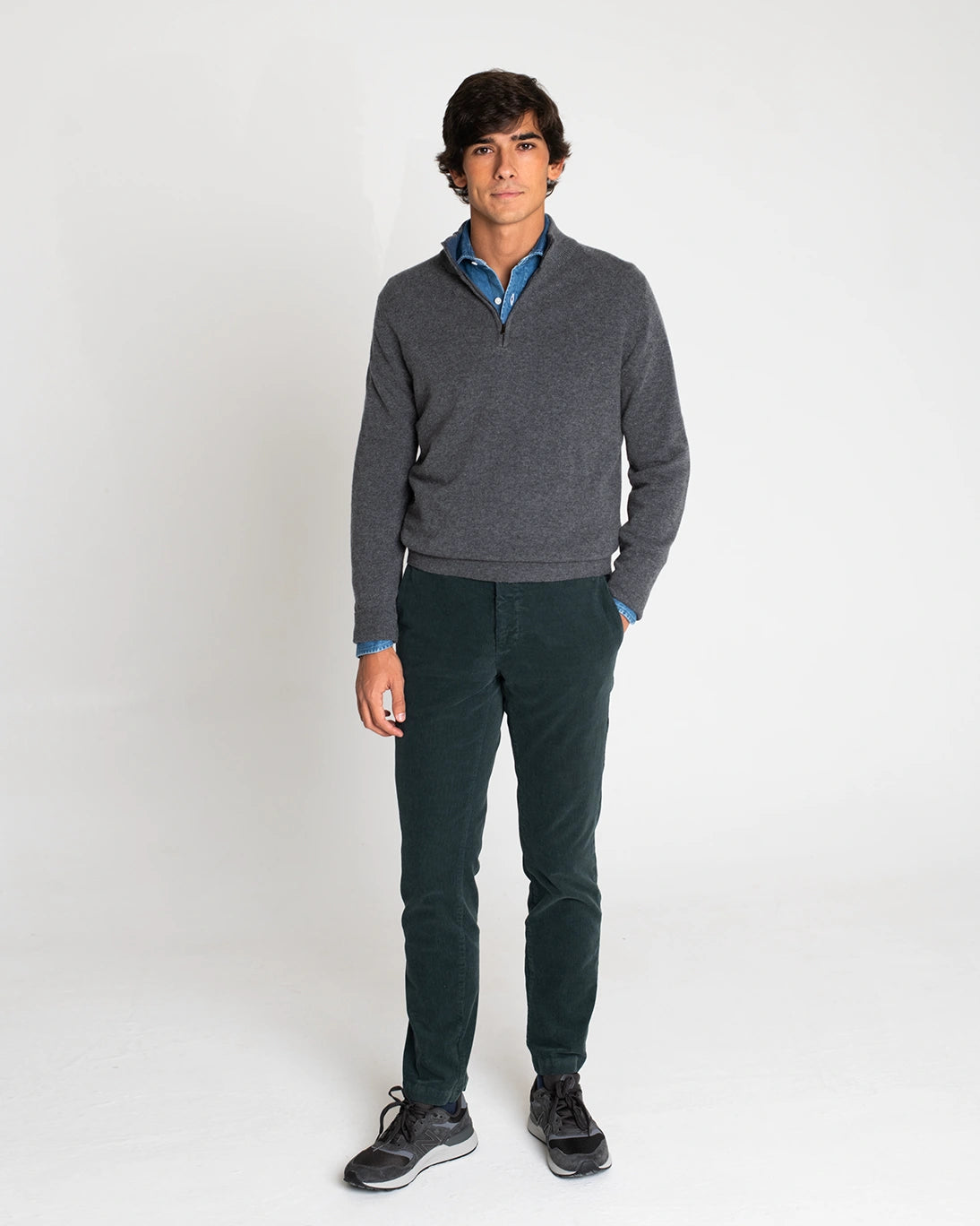GRAY DENIM INSIDE ZIP SWEATER