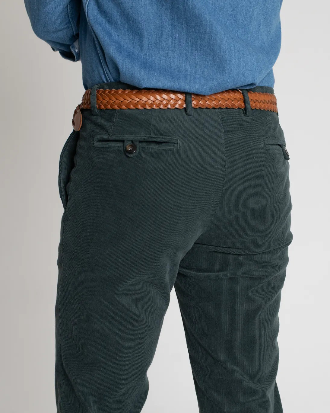 PANTALÓN CHINO PANA VERDE