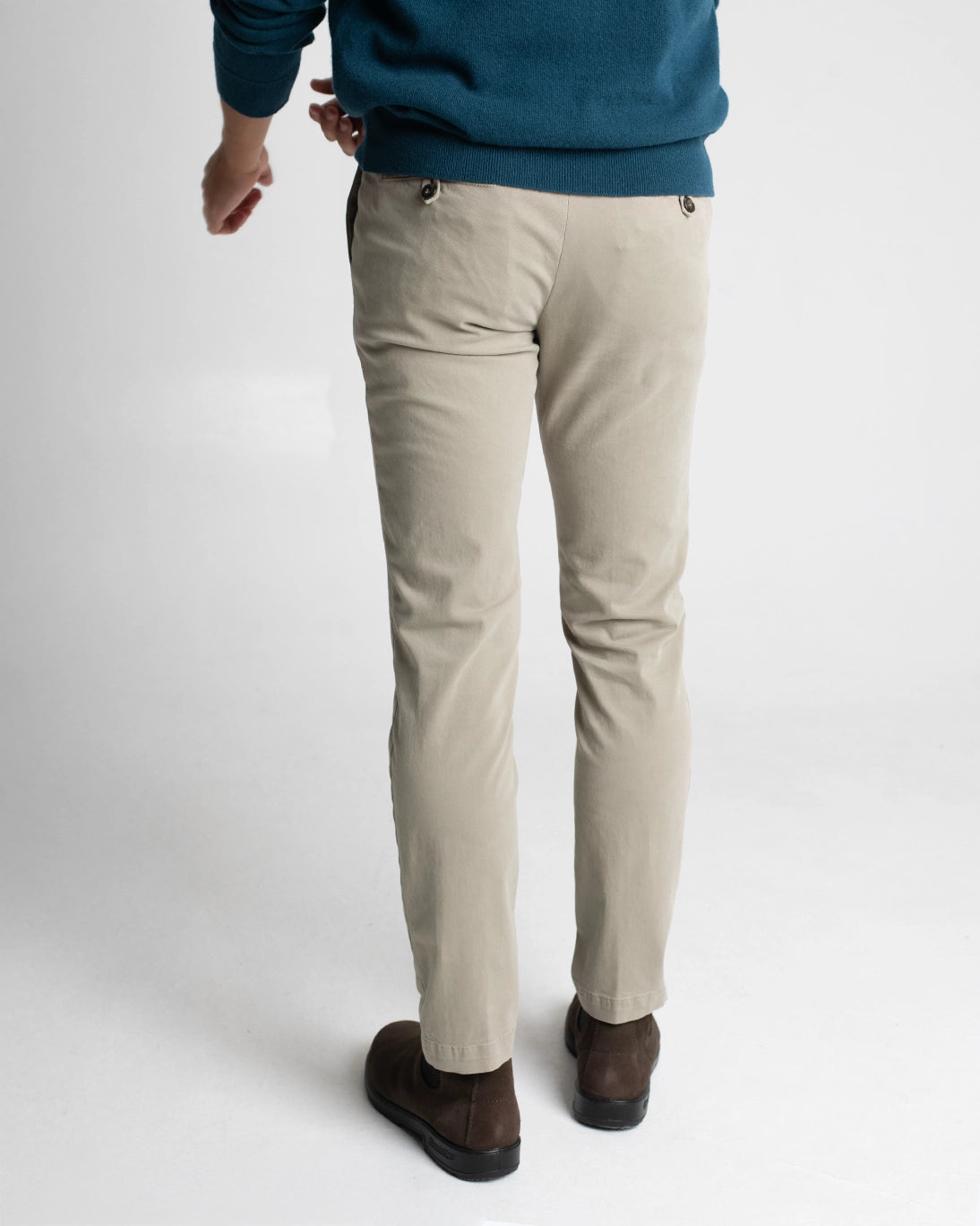 PANTALÓN CHINO TOPO