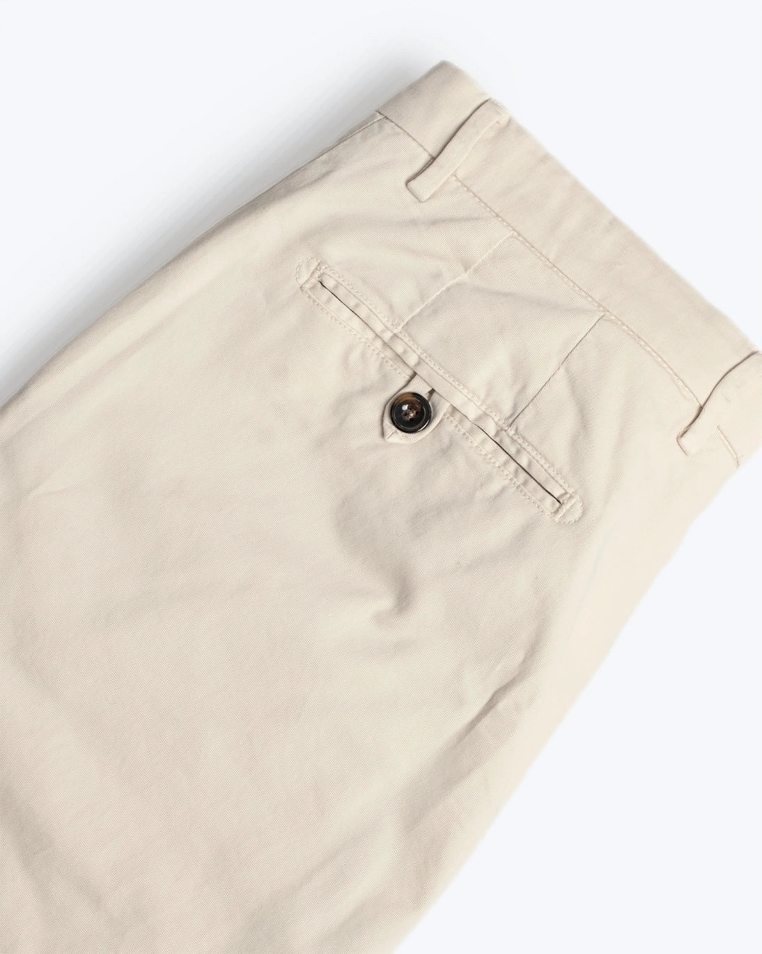 PANTALÓN CHINO BEIGE CLARO