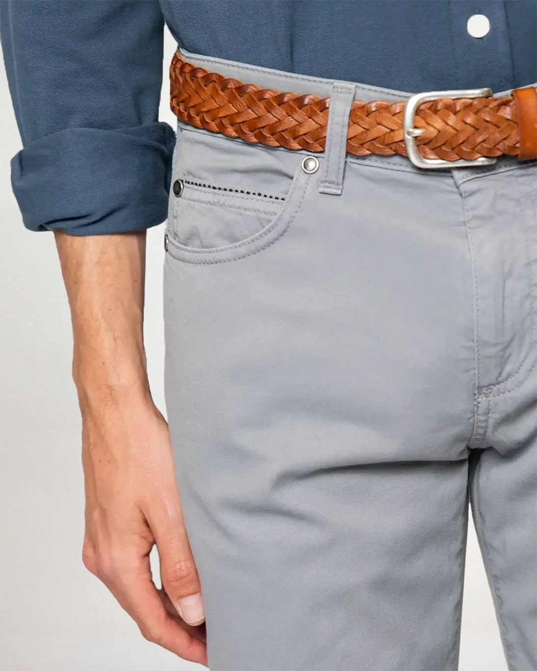 PANTALÓN 5 BOLSILLOS GRIS