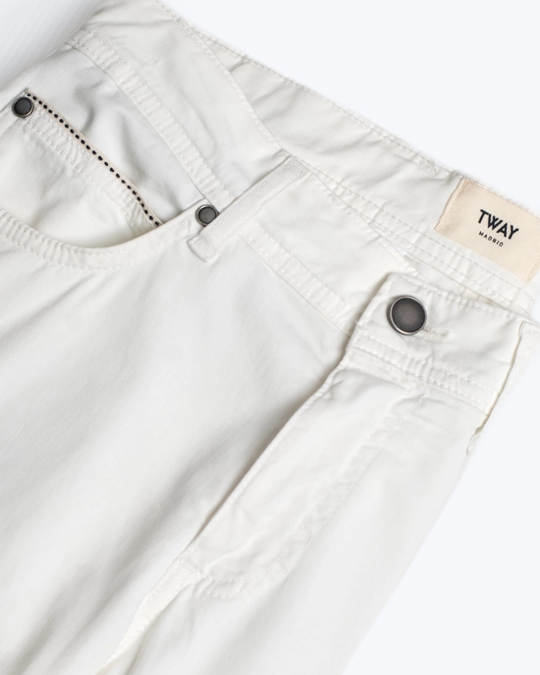 PANTALÓN 5 BOLSILLOS BLANCO