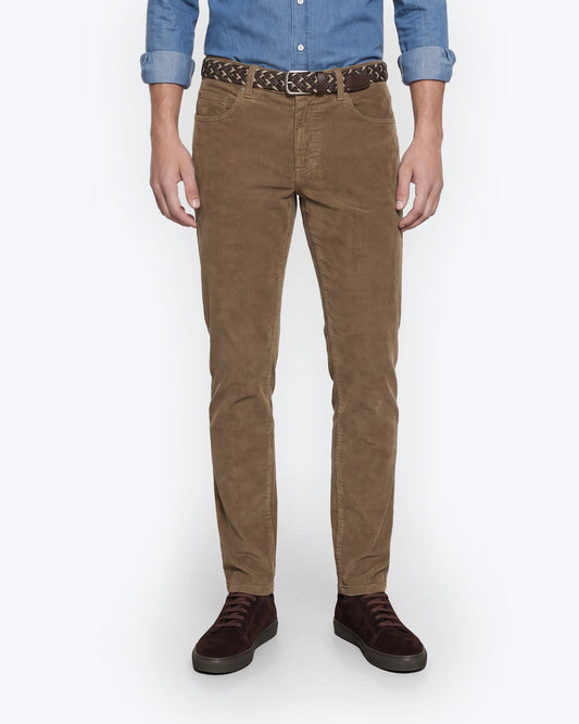 PANTALONES CHINO PANA MARRONES