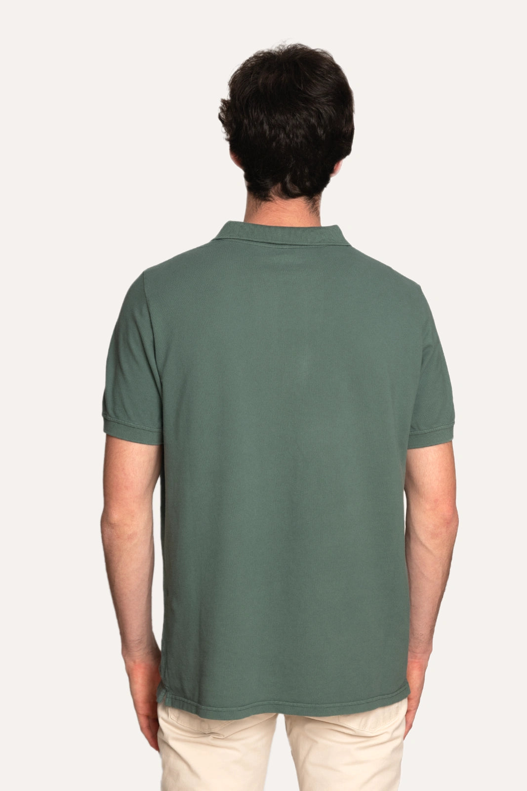 Short-sleeved polo shirt