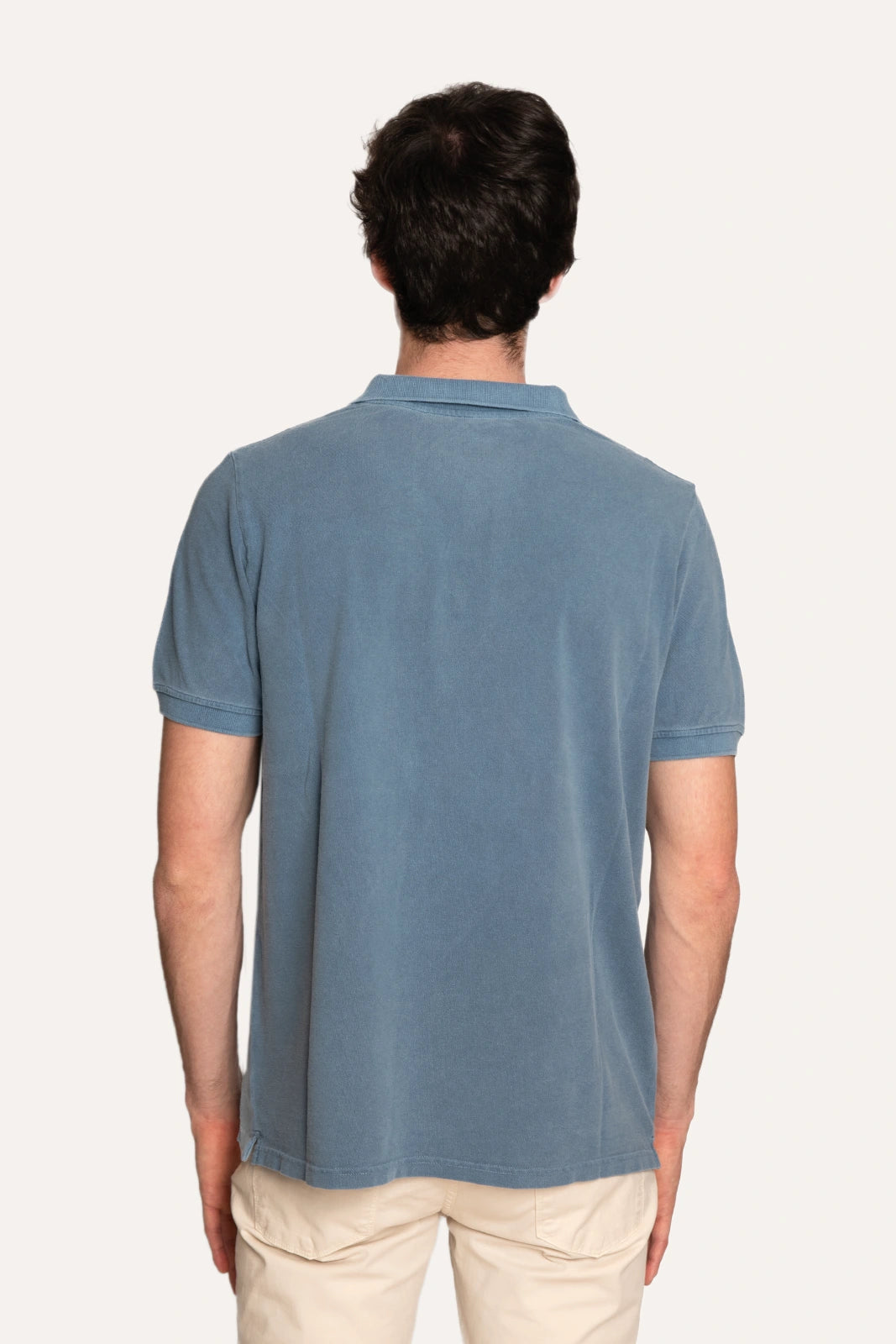 Short-sleeved polo shirt