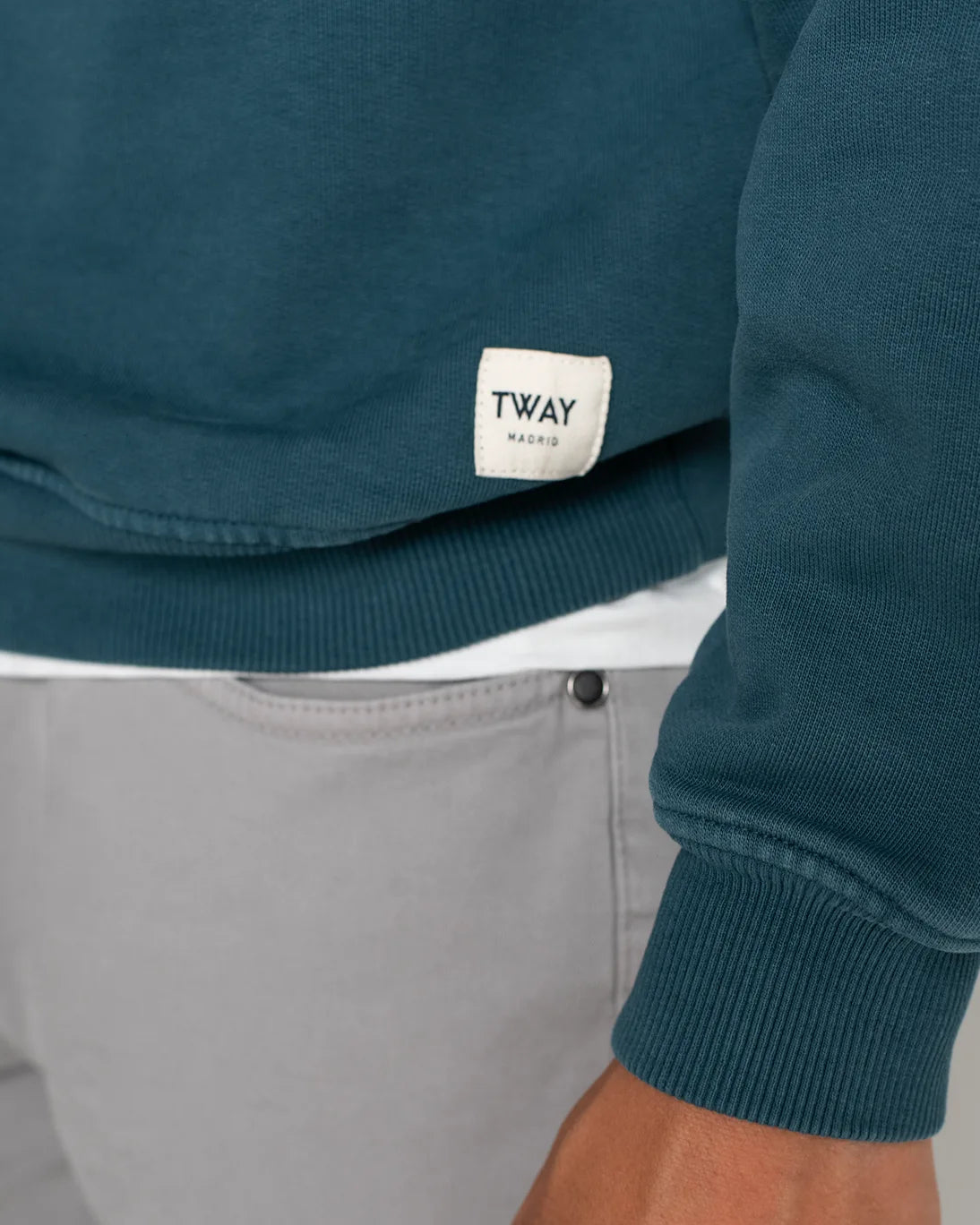 SUDADERA CON CREMALLERA AZUL VERDOSO