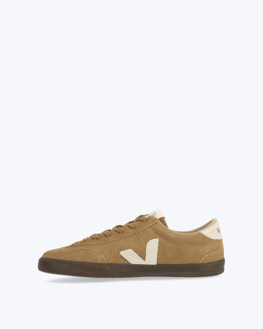 BROWN VOLLEYBALL SHOES