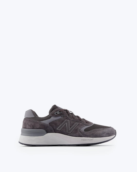 Zapatilla Black Cement de New Balance