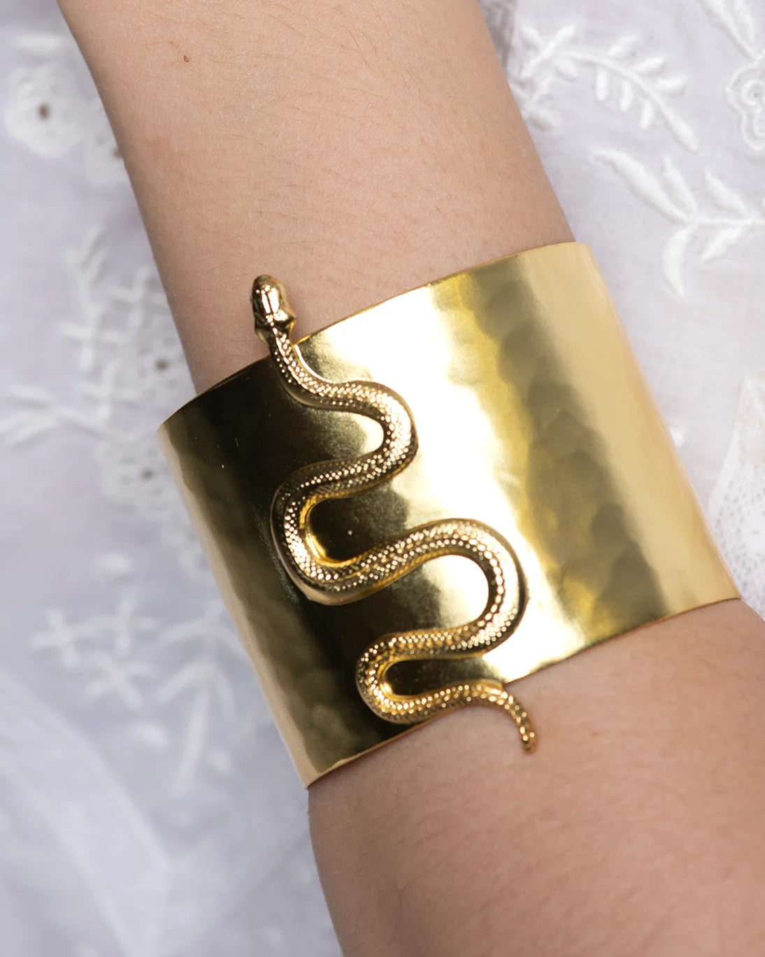 Brazalete Serpiente Apia