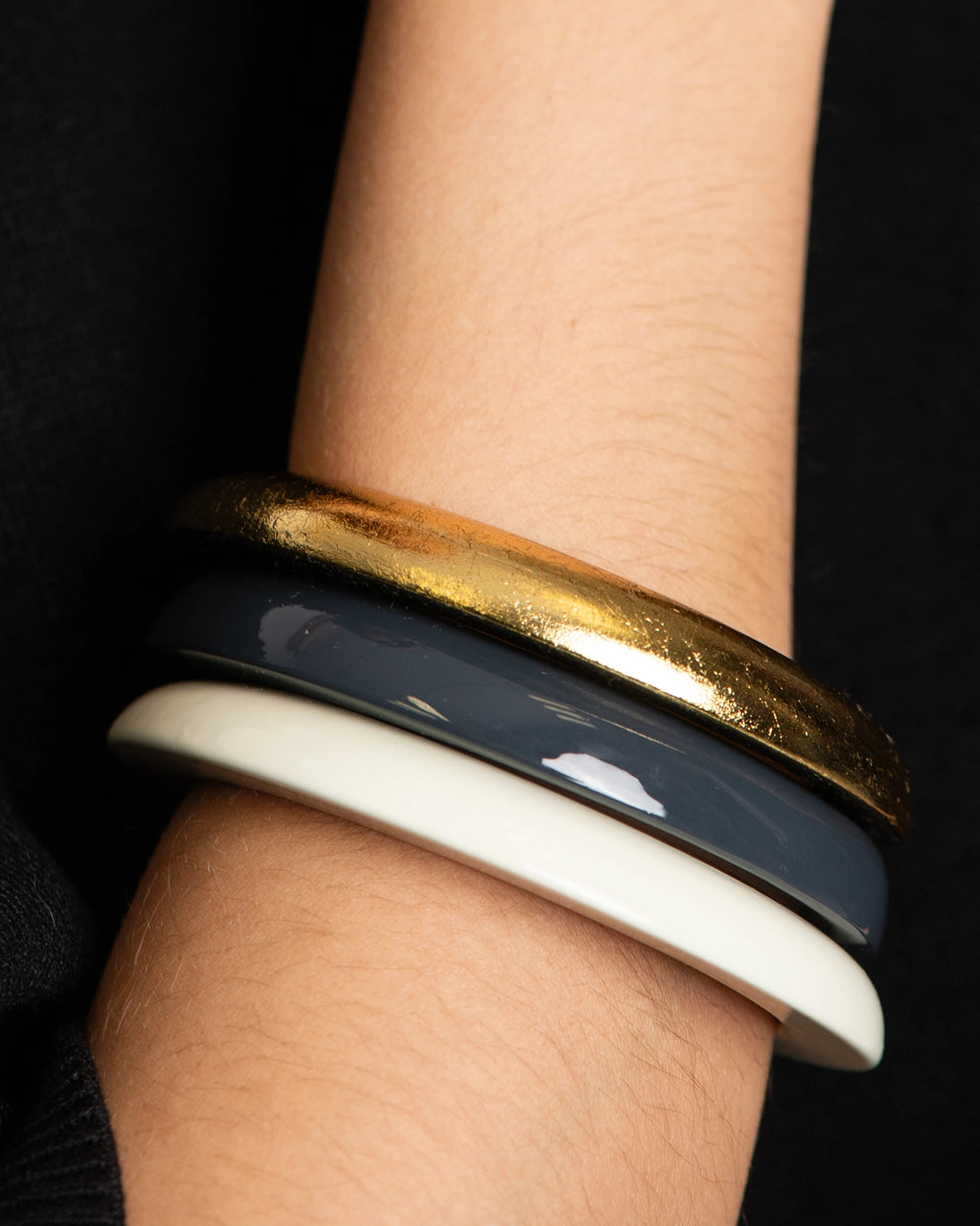 SET 3 PULSERAS LACADAS