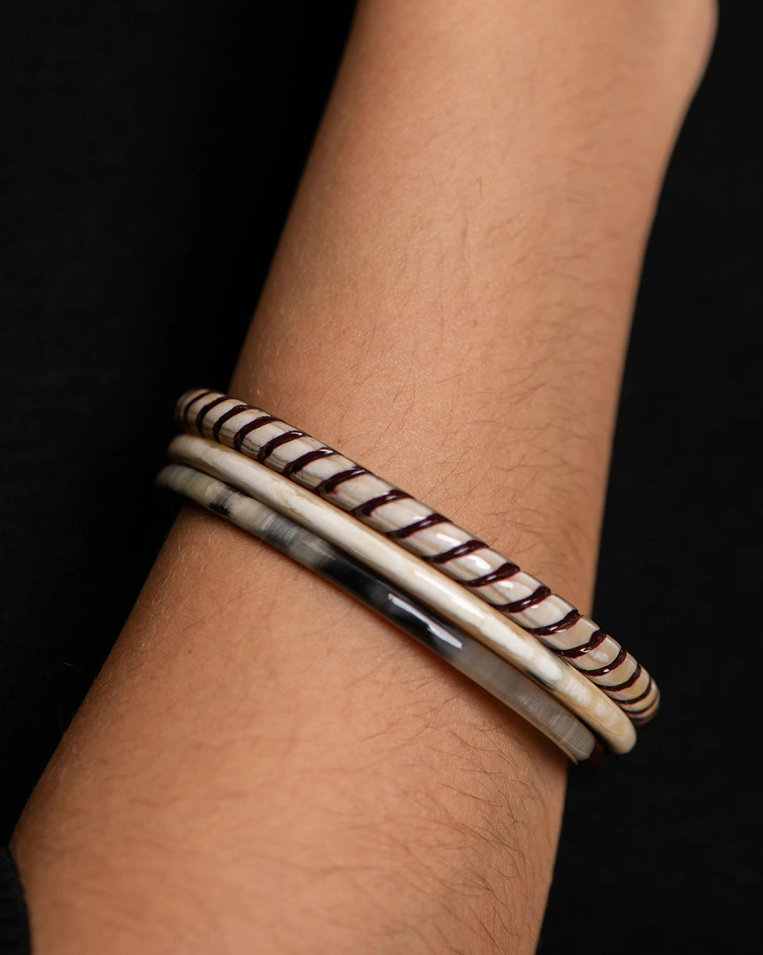 SET 3 PULSERAS ASTA CHOCOLATE