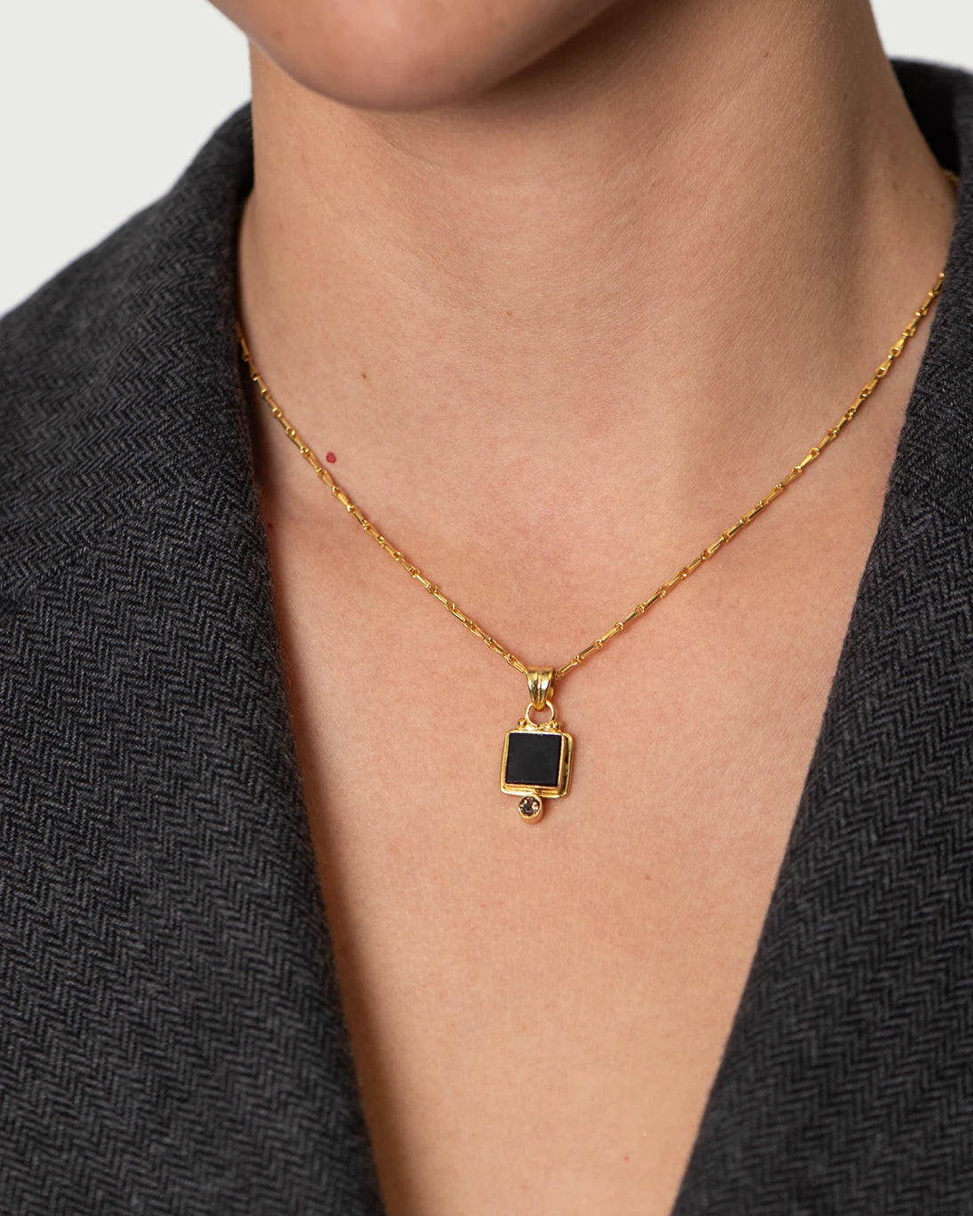 CADENA COLGANTE ONYX